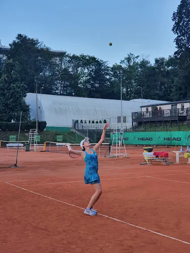 Teniset Szkoła Tenisa Michał Piotrowski